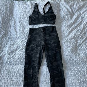 Fabletics Workout Set